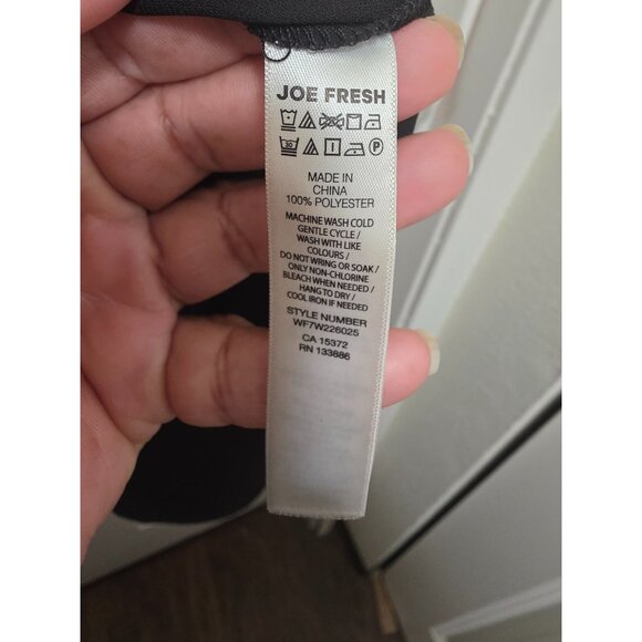 Joe Fresh Womens Black Long-Sleeve Blouse M With Tie Neck & Elastic Cuffs - Picture 7 of 8